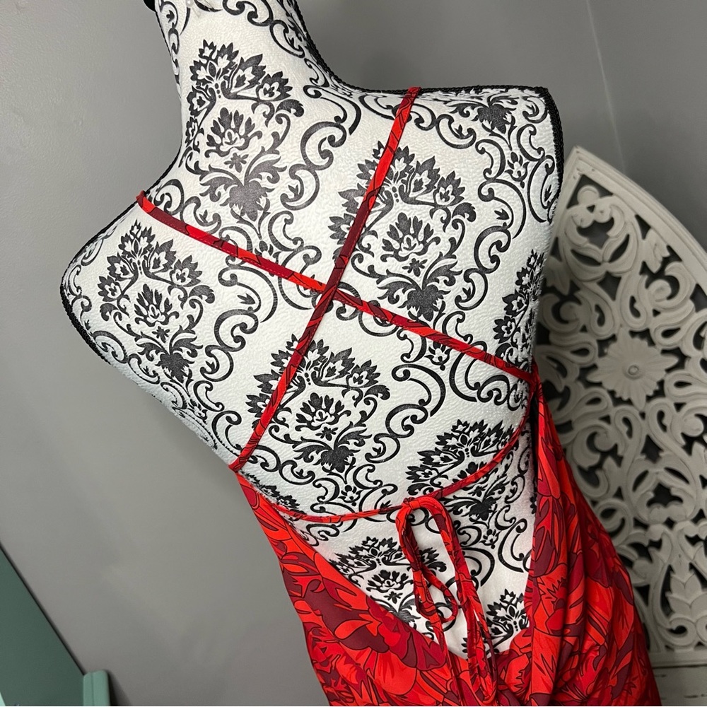 Lulu’s Sunset The Mood Red Floral Lace Up Maxi Dress Size Medium NWOT Wedding - Picture 11 of 15